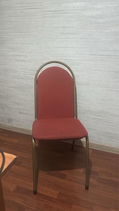 Стулья В дом, кафе, офис. Универсальные и крепкие 43шт