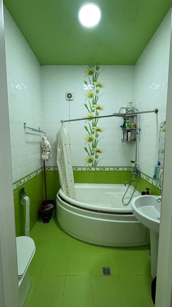 Продаётся квартира новостройка 115кв 1 этаж+парковка