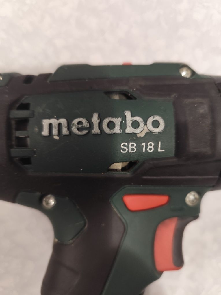 Акумулаторен удърен винтоверт Метабо Metabo SB 18 L