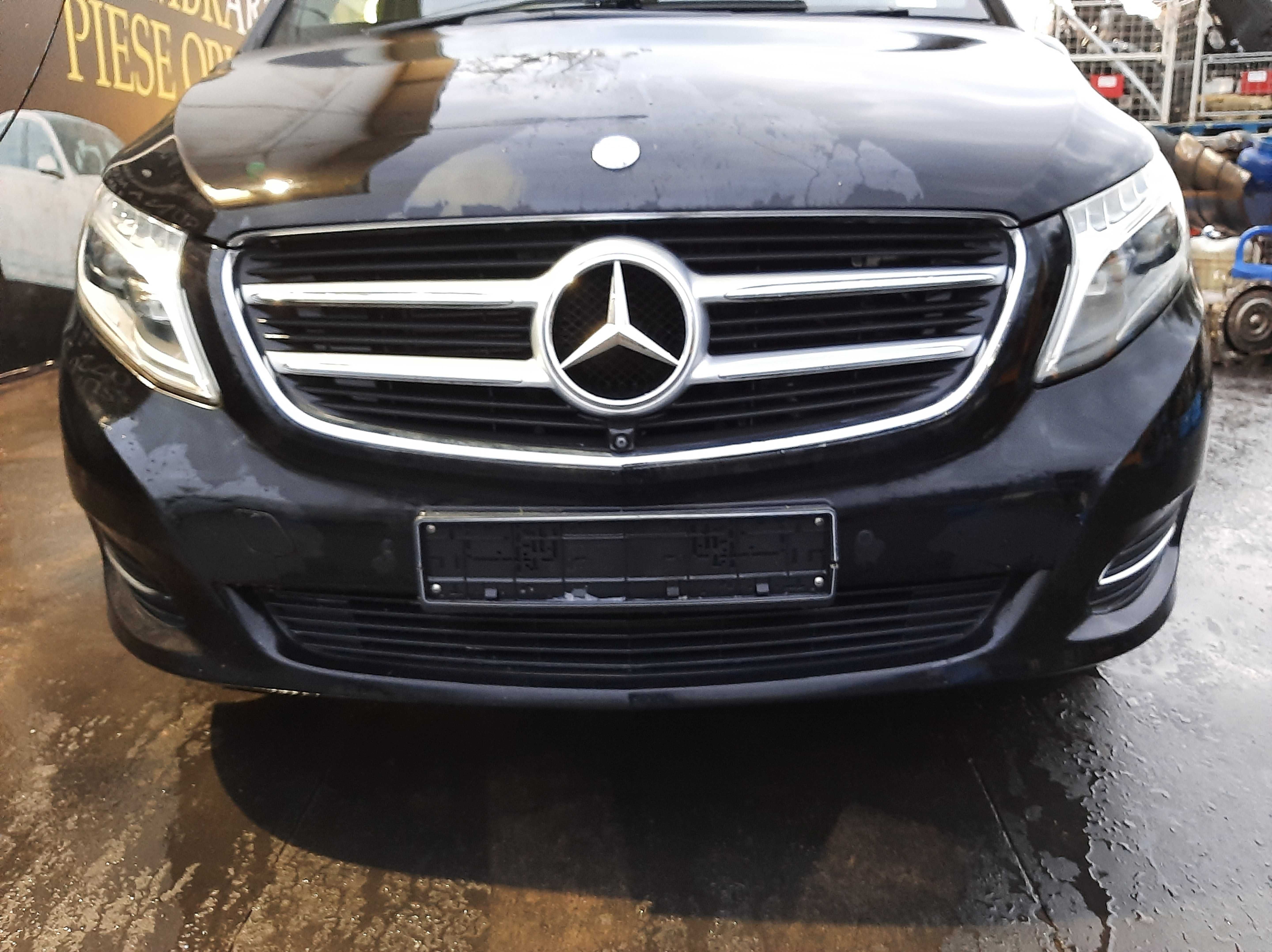 Dezmembrez mercedes v class w447/vito w447/bara v class/far w447/geam