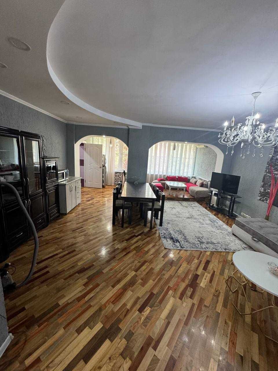 ул. Садыка Азимова | п-во Японии | 3-комнатная | 80 м²