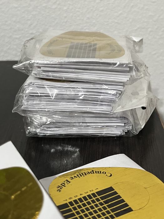 Șabloane construcție unghii cu gel