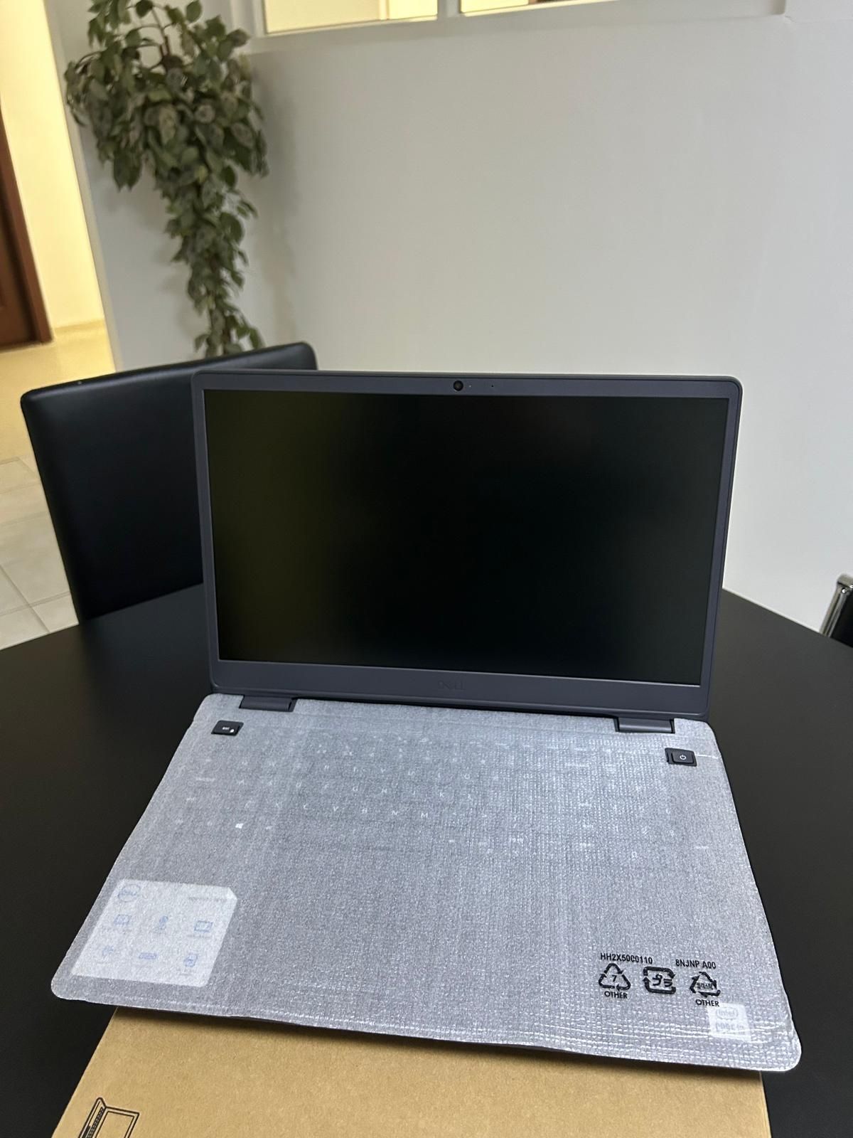 Vand Laptop Dell