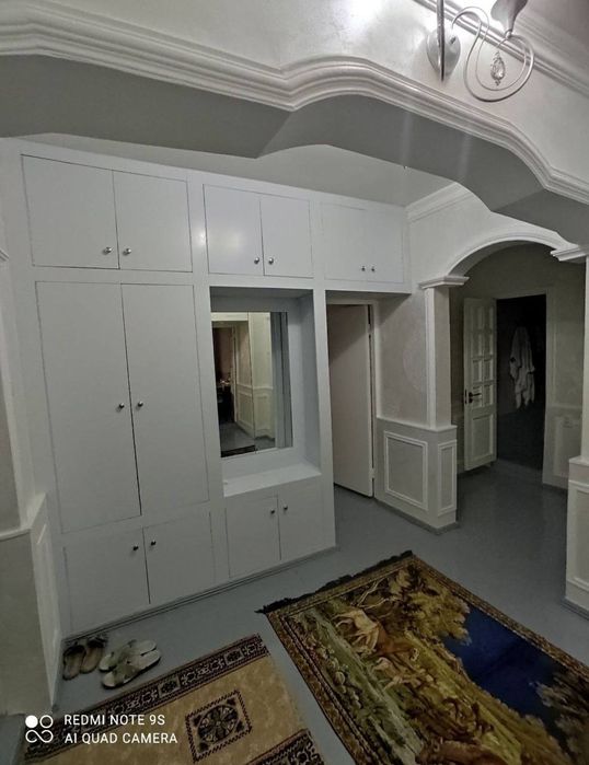 Срочный сдаётся квартира жарарик махалла 4 хоналий 550$ есть передапла