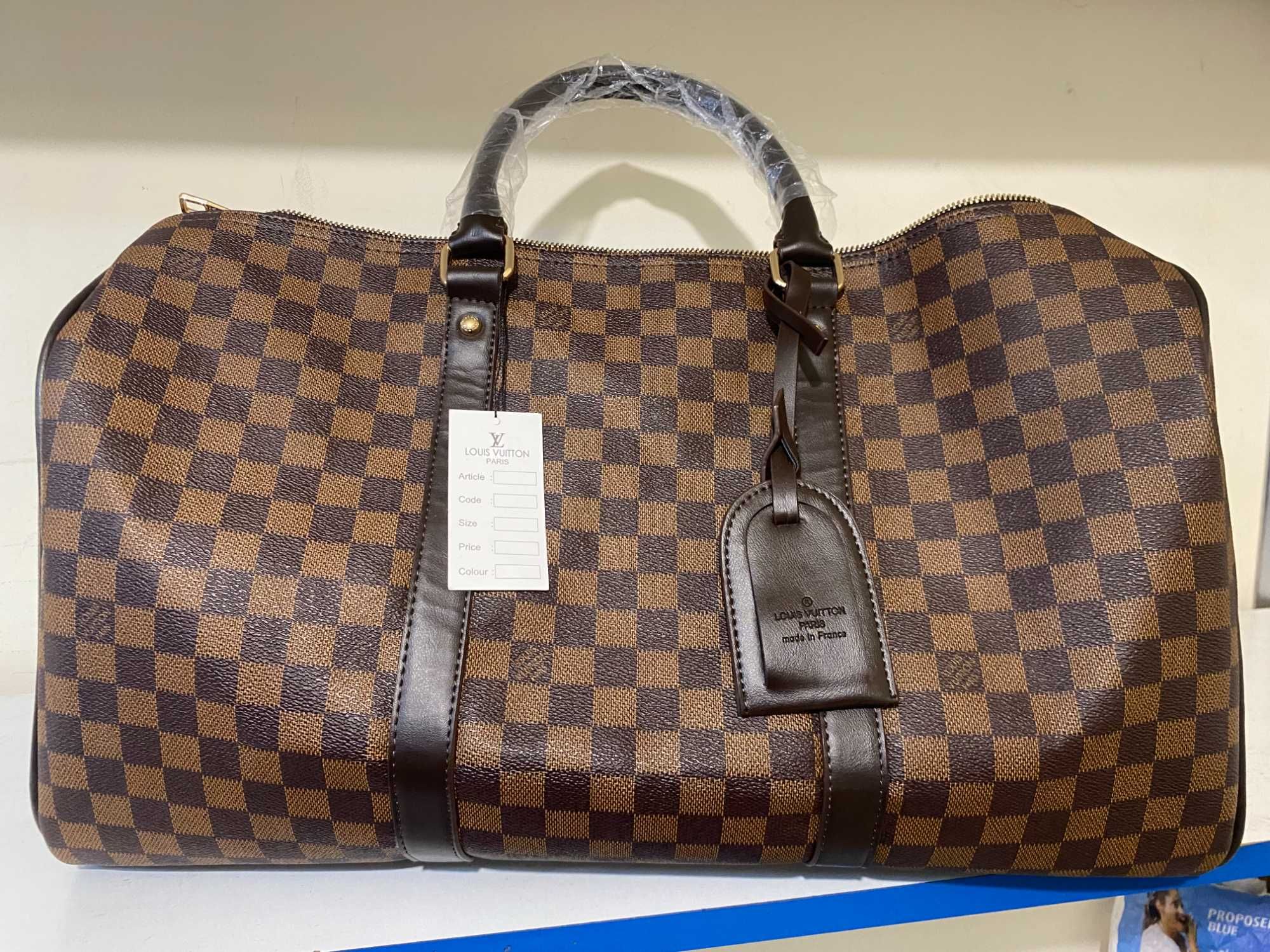 geanta de voiaj louis vuitton