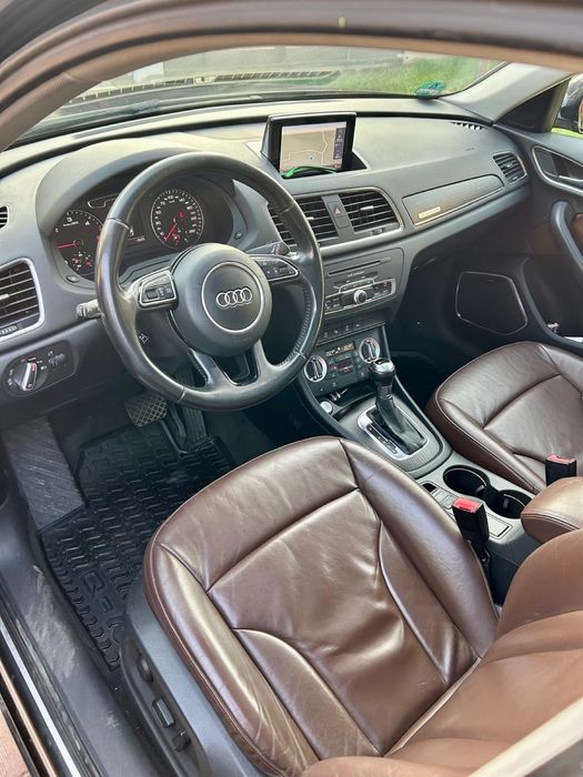 Audi Q3 Quattro Automat Panoramic Piele Bose Sline 2.0 diesel 177Cp