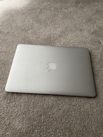 MacBook air 13’ early 2015