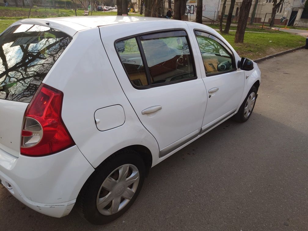 Vand Sandero 1.2 benzina+Gpl 2009