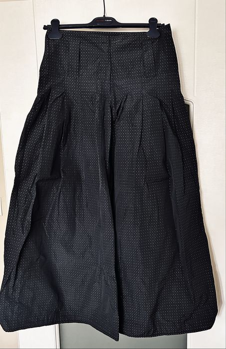 Елегантен панталон с широк крачол