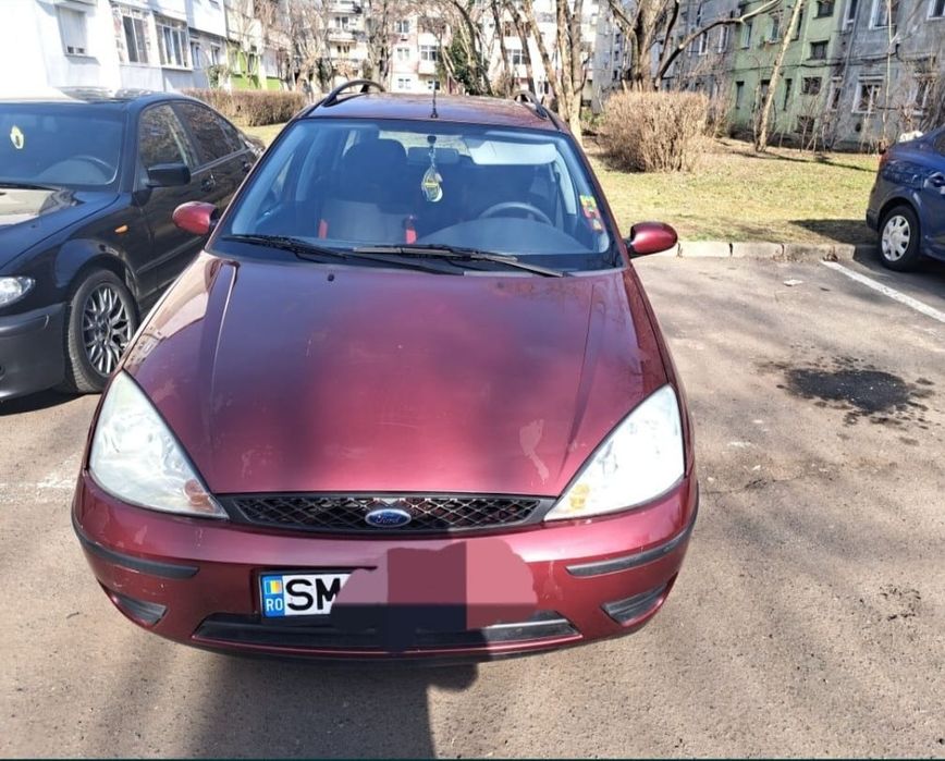 Vând  Ford Focus 1.6 benzină