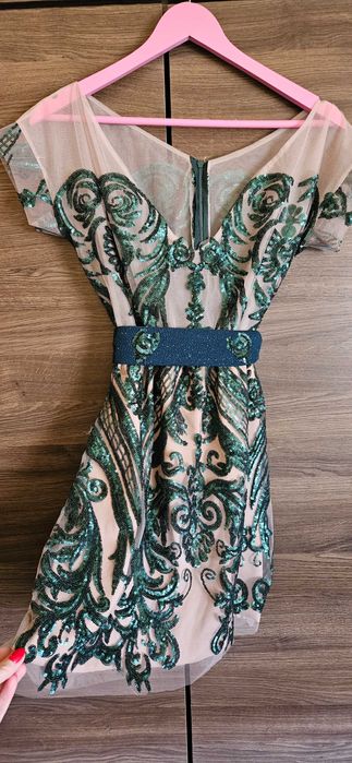 Бутикови рокли за повод