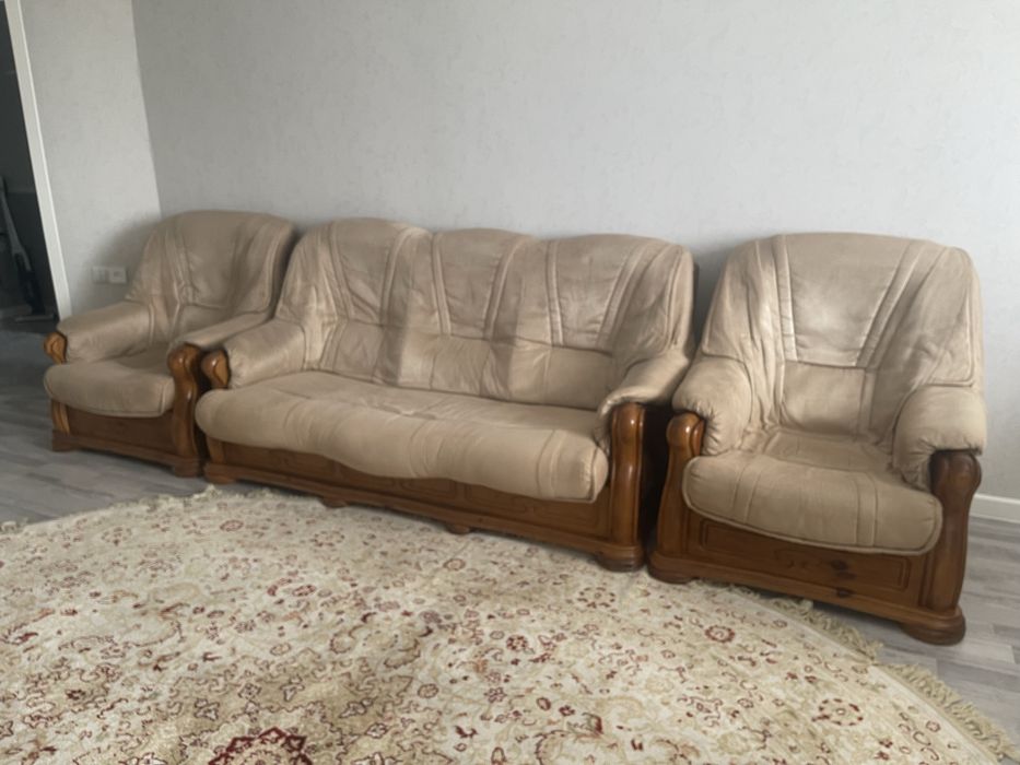 Уголок отдыха, мягкая мебель