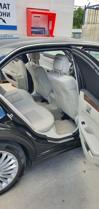 Продавам автомобил Мерцедес Е 200 CDI, 2014г.