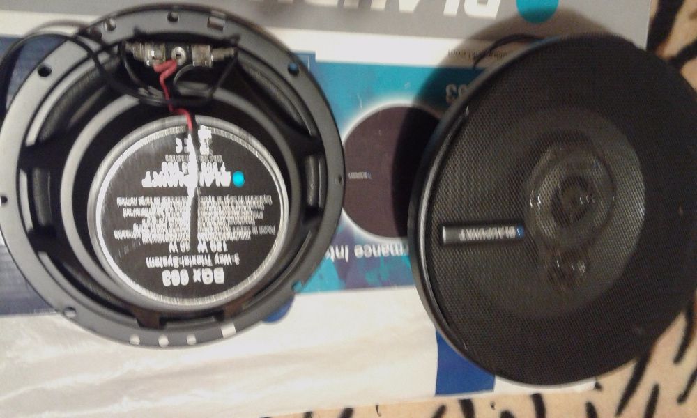 продавам​ тонколони Блаупункт,нови, стават за автомобил