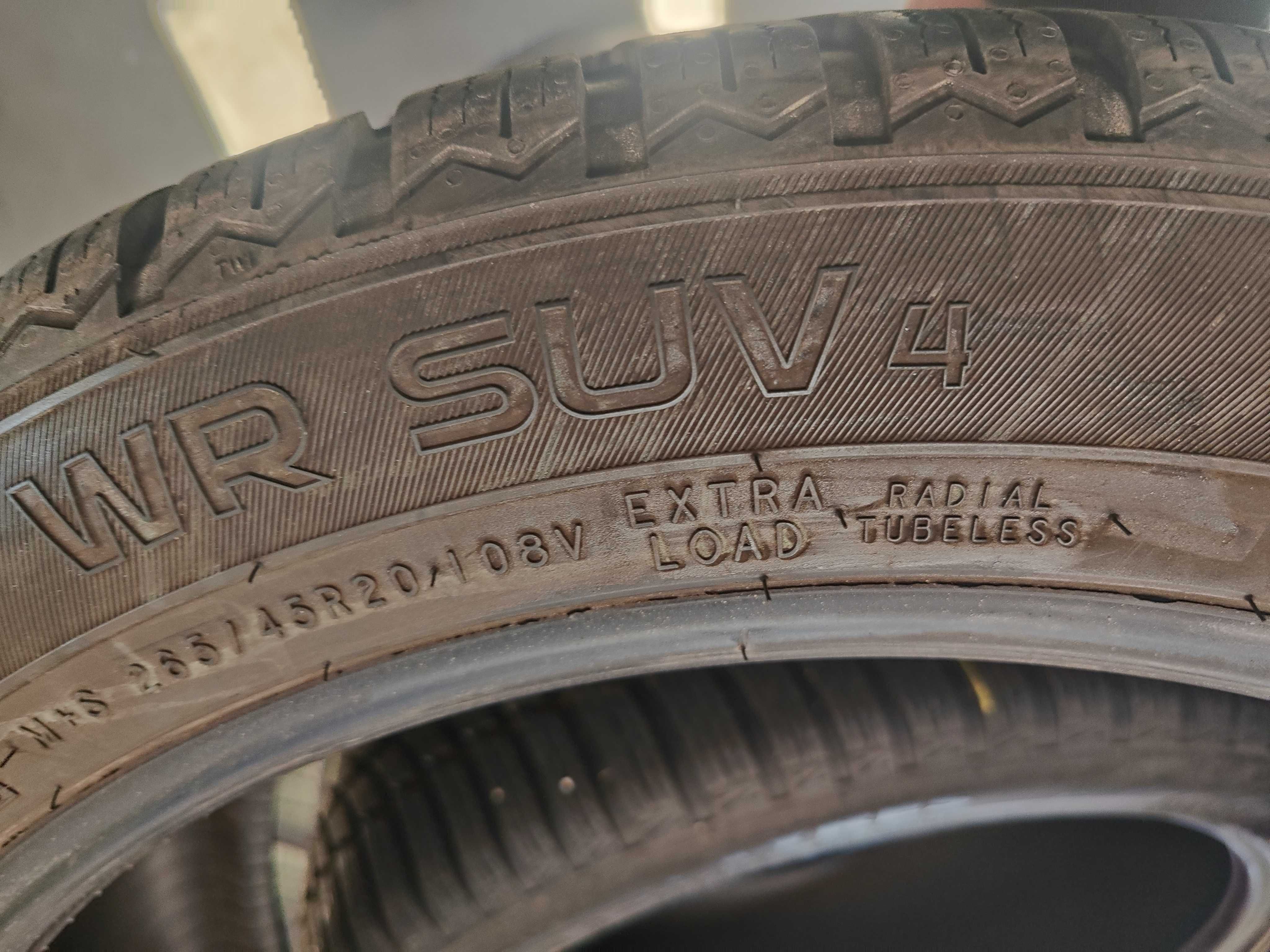 2бр.зимни гуми 265/45/20 Nokian