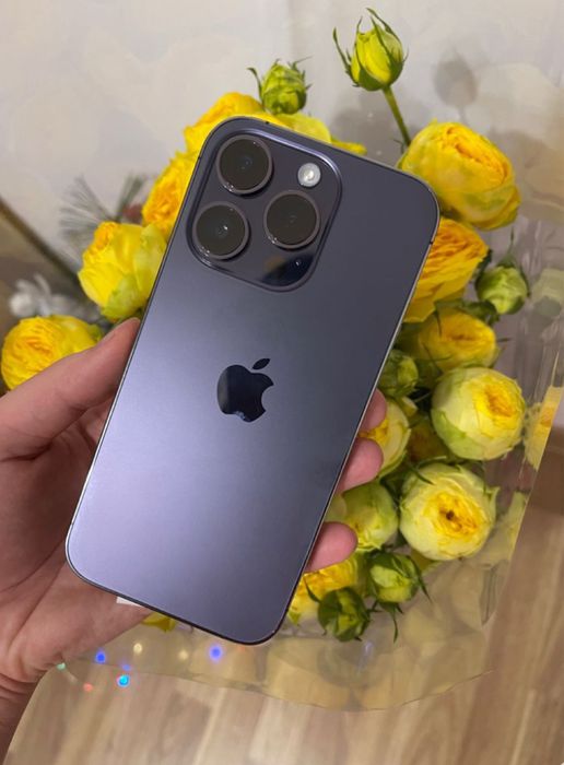 Iphone 14 pro Purple