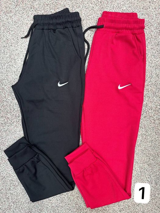Colanti si pantaloni de trening dama