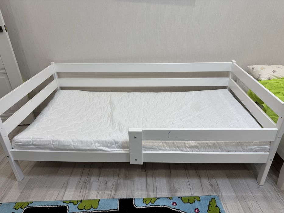 Продам детскую кровать
