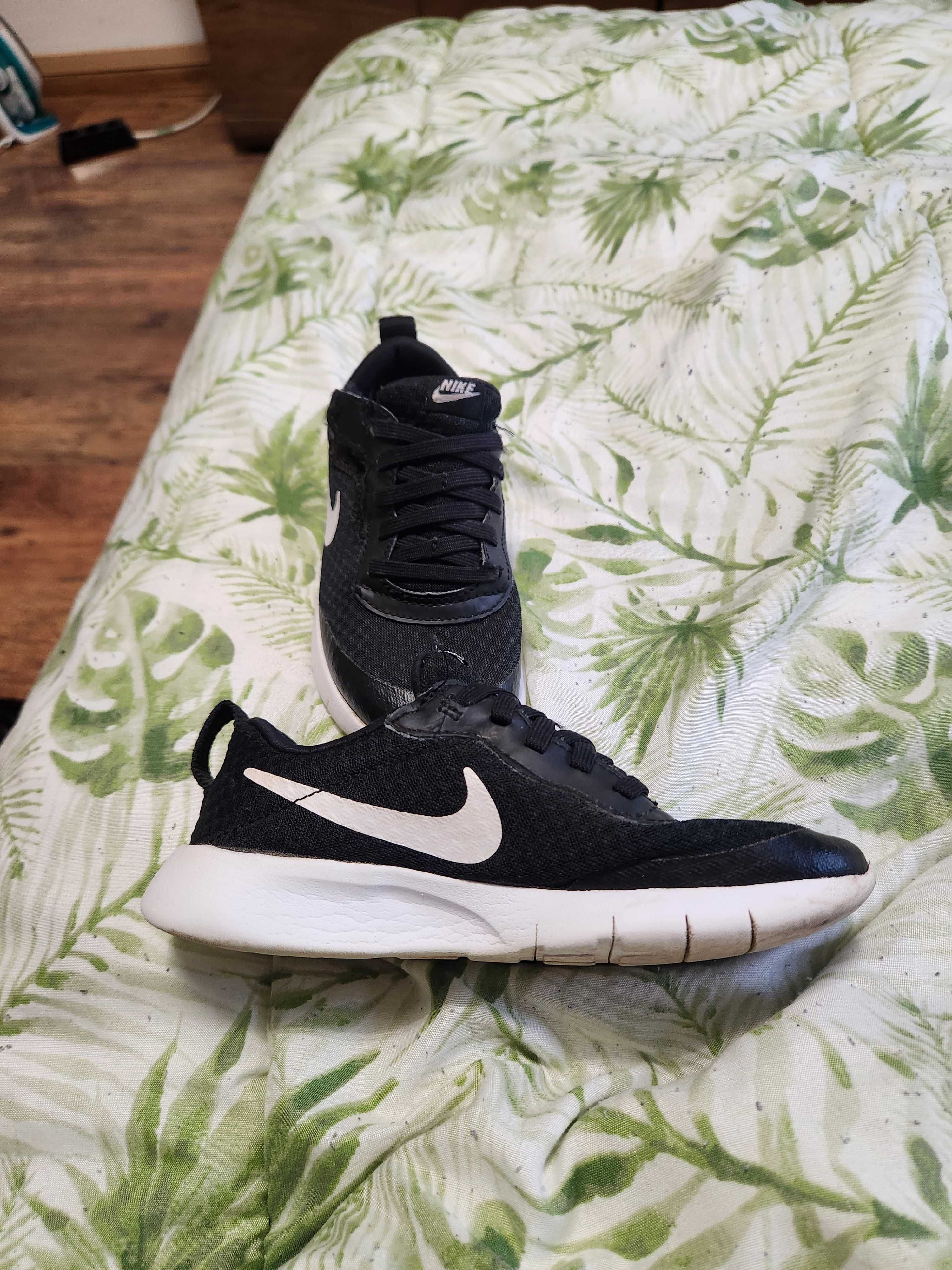 Детски маратонки Nike