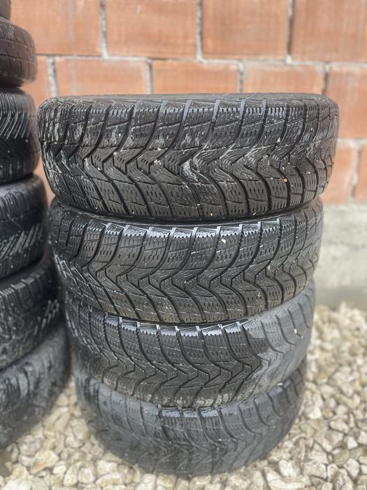 Anvelope iarna 215/60/r16