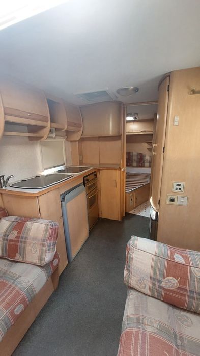 Rulota Bailey Pageant Bourdeaux 2003( Vama Platita)