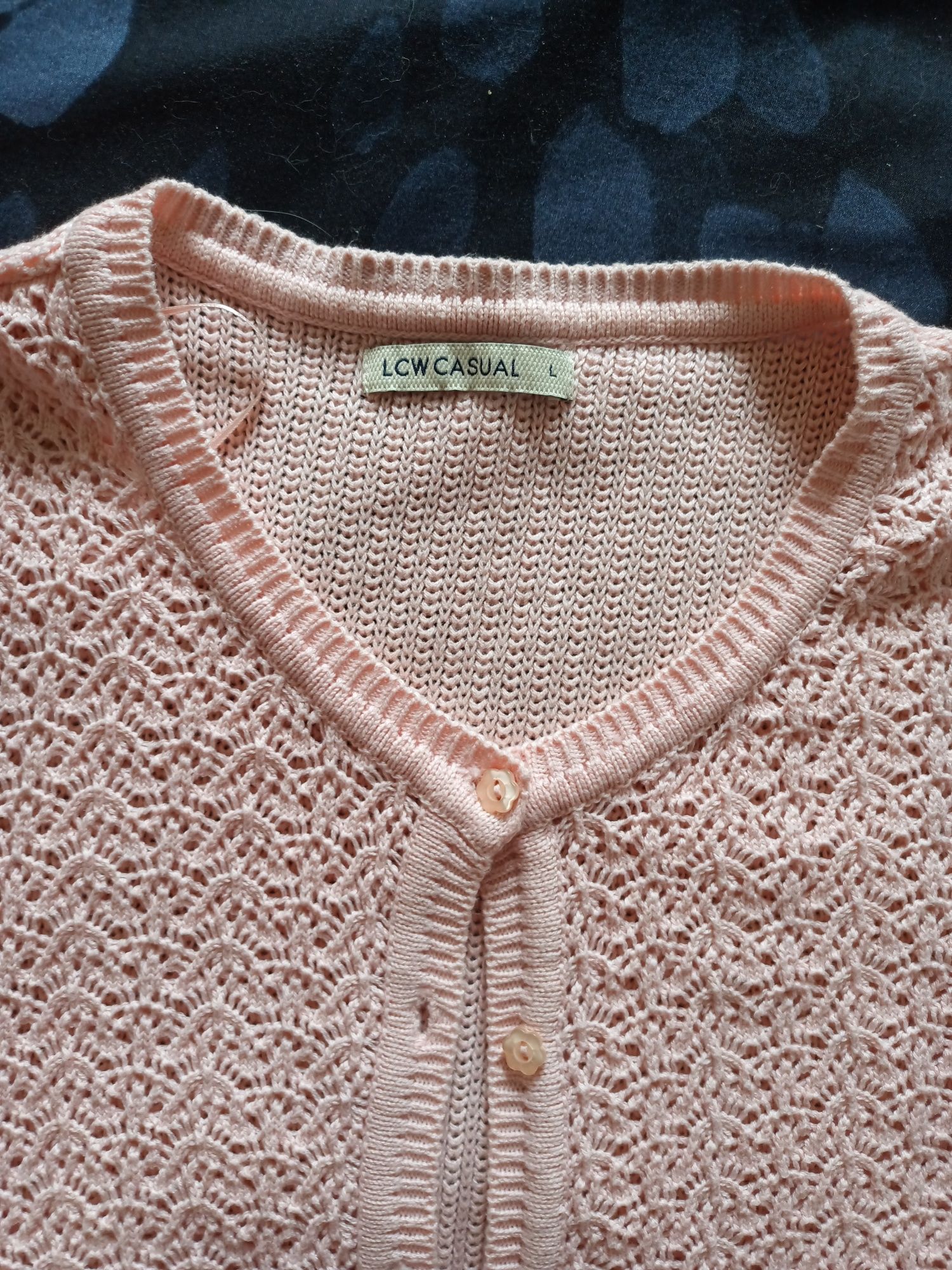 Продам ажурную ковточку
