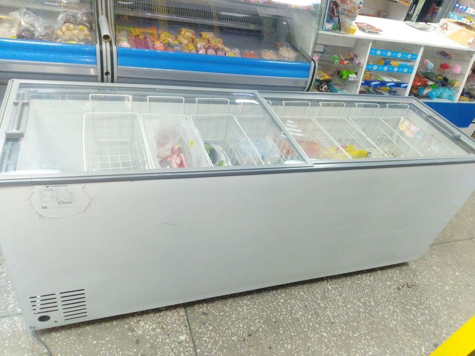 Продам морозильную камеру