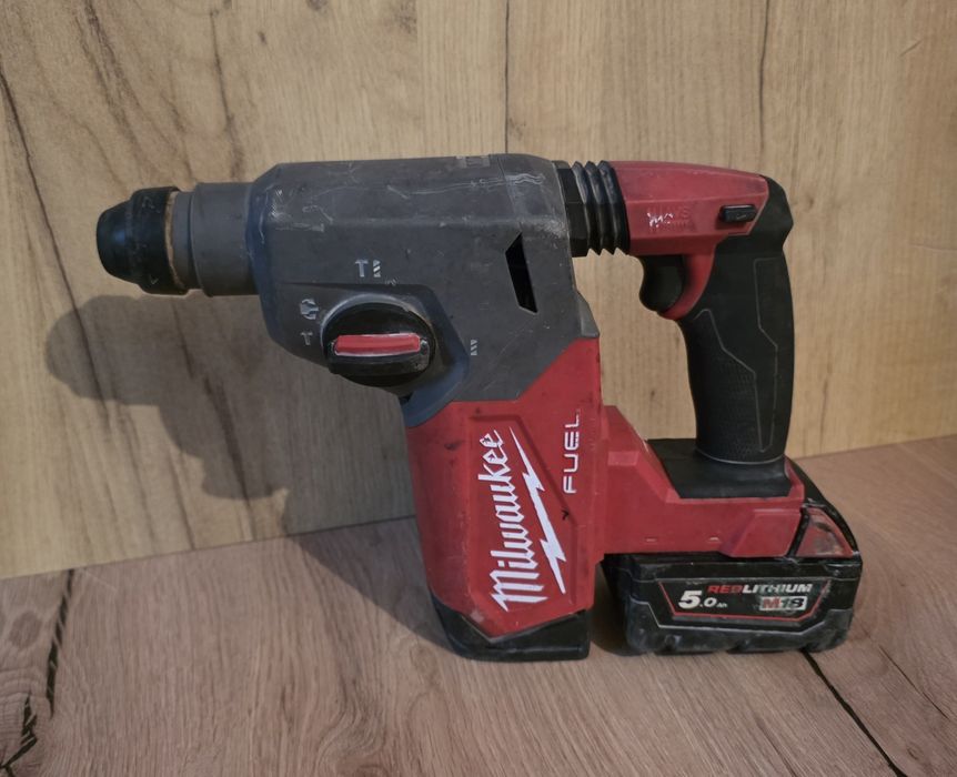Milwaukee M18 FH si M18 CHPX rotopercutoare sds-plus