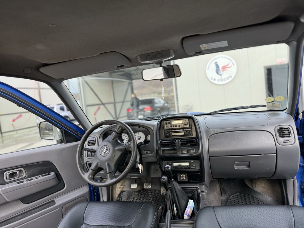 Nissan Navara // 2004 // 2.5 D