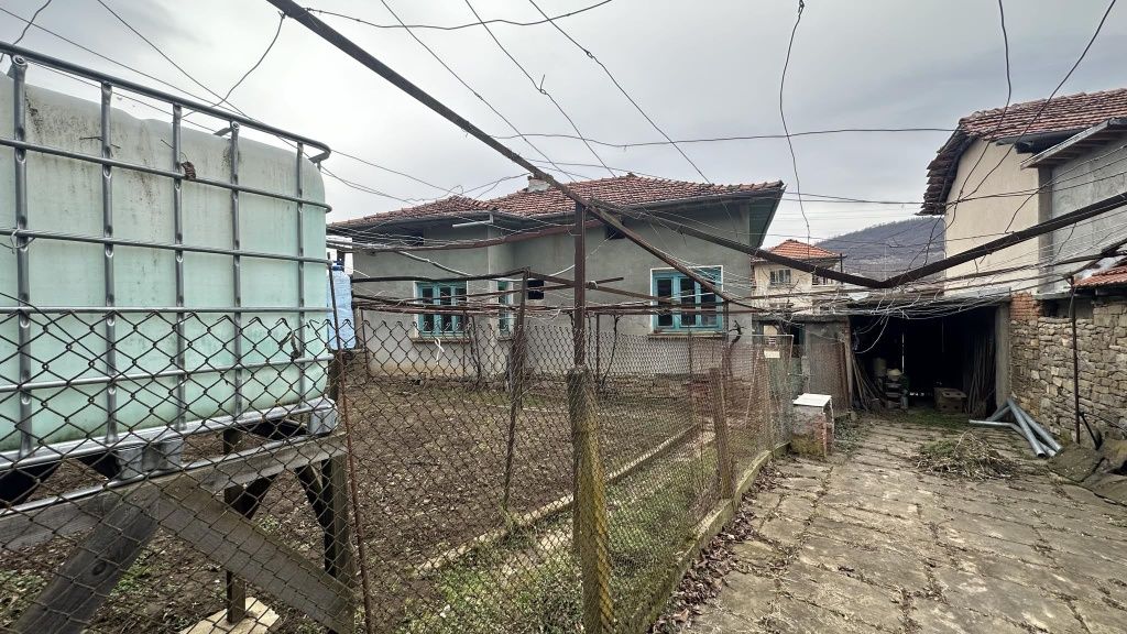 Продава се Къща в Троян - 90 кв.м за 397 €/кв.м - Снимка #7