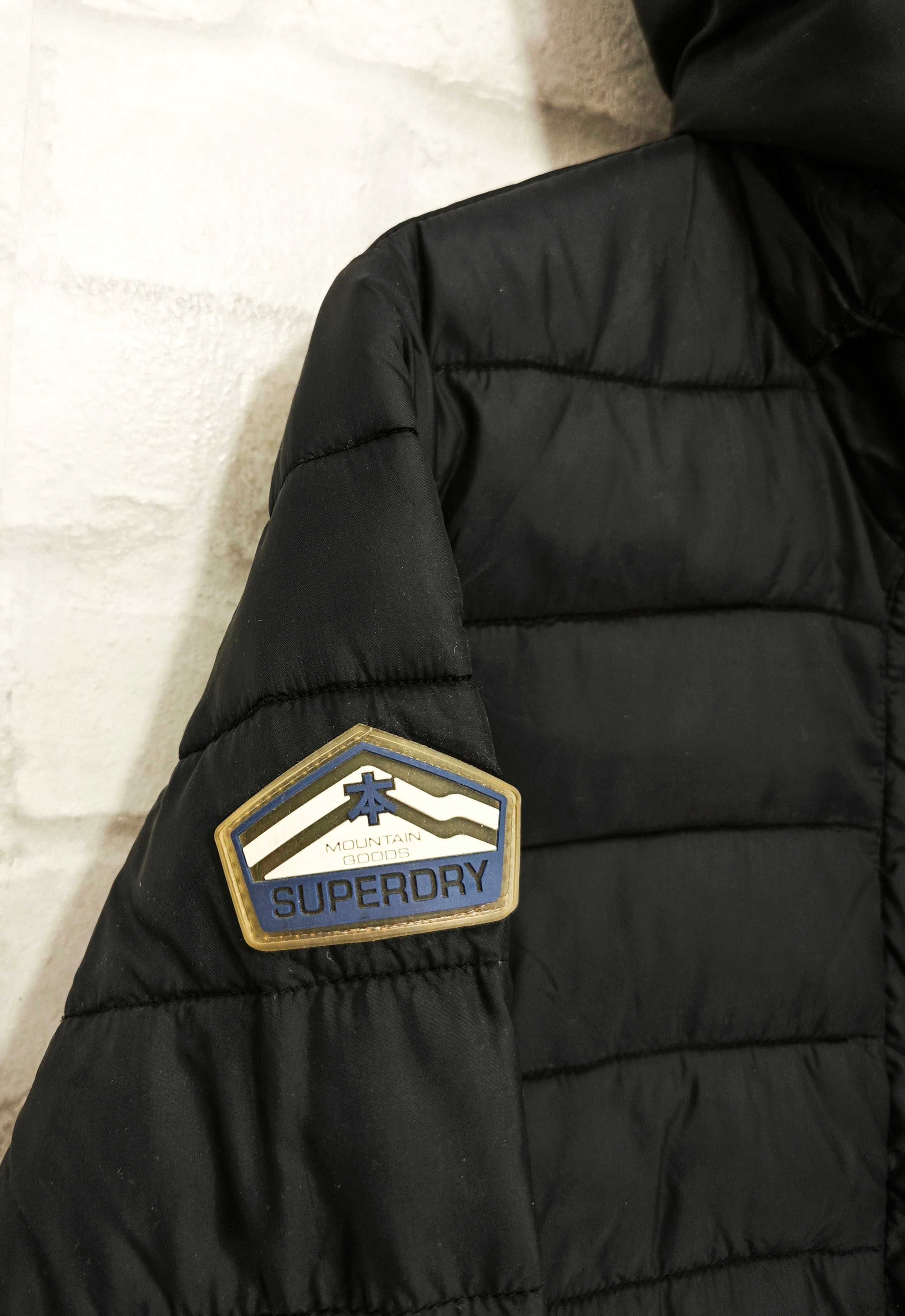 Superdry Дамско яке с качулка размер L