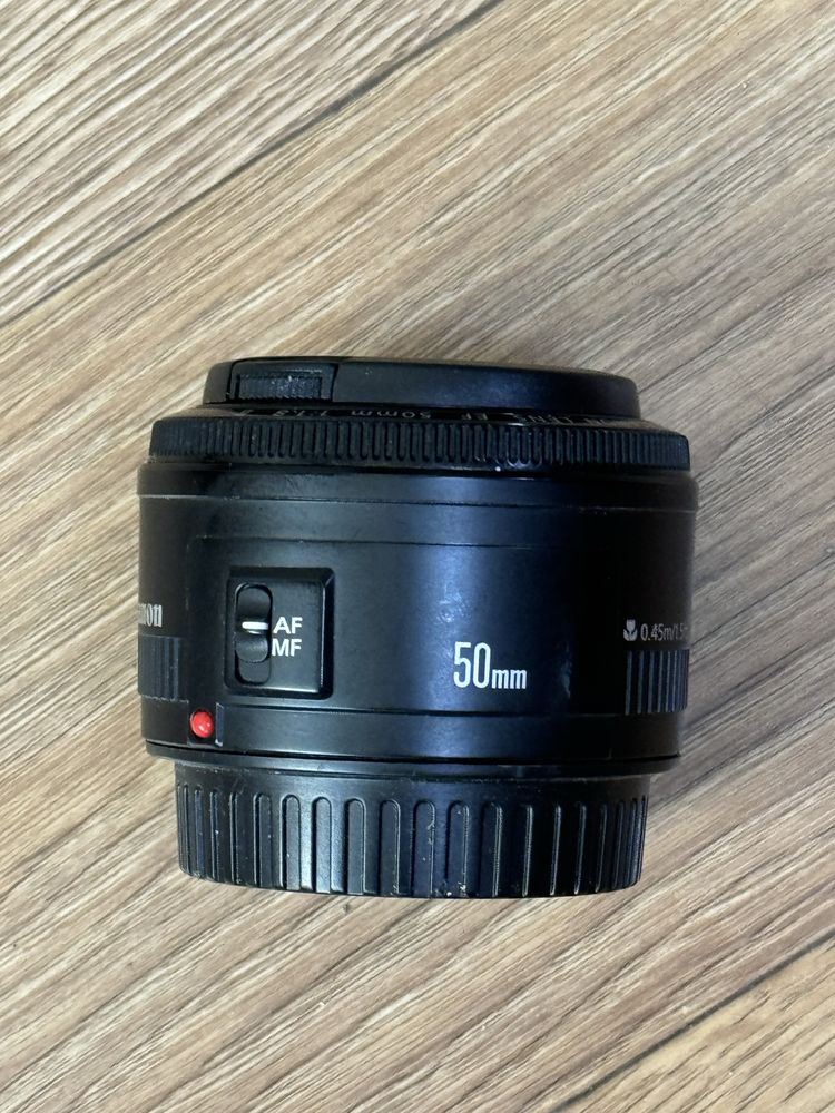 Canon EOS 7D с аксесуари