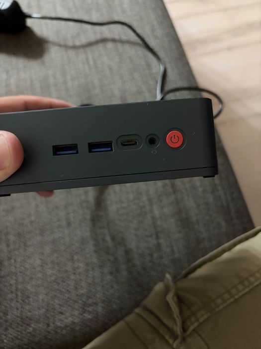 Beelink u57 мини компютър