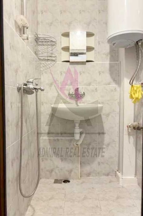 Дава се под наем Тристаен апартамент в Варна, Възраждане 2 - 60 кв.м за 511 € - Снимка #5