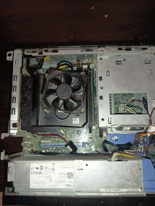 Компютър Dell Optiplex 9020 SFF за части НАМАЛЕНИЕ