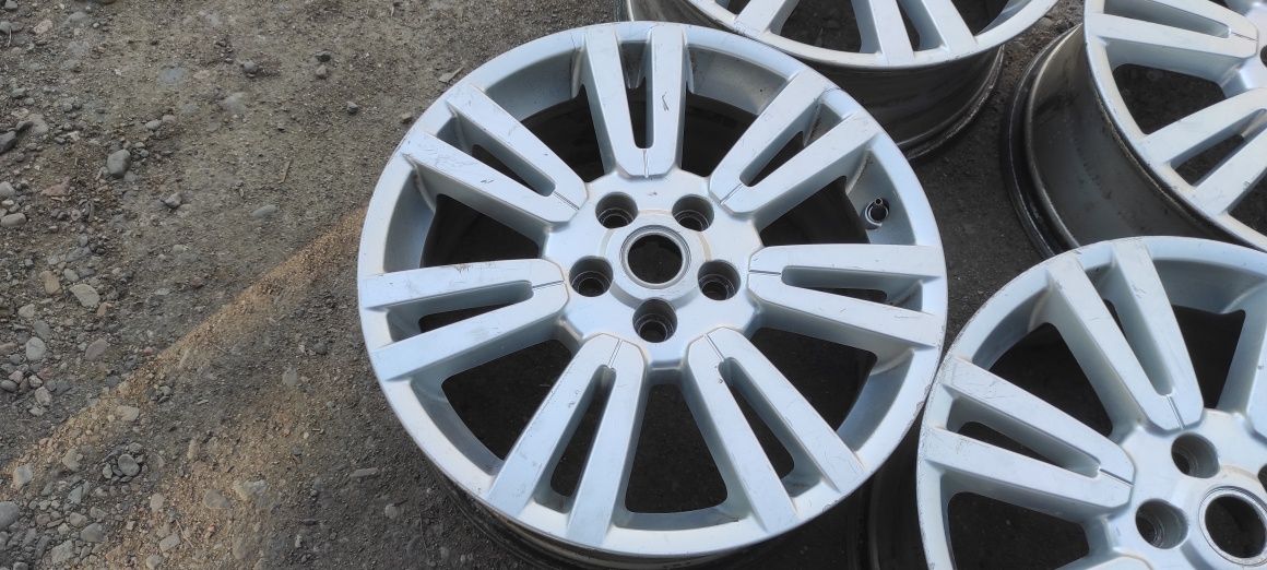 Комплект оригинальных дисков R19. Land rover