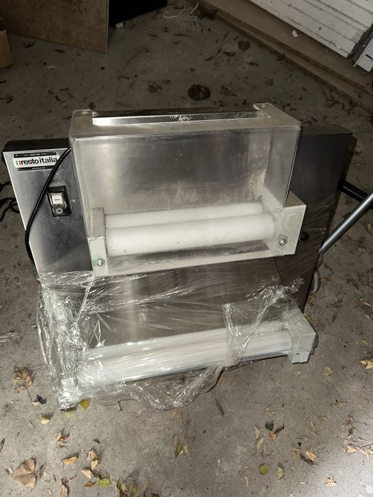 Ламинатор за тесто 50см, почти неизползван