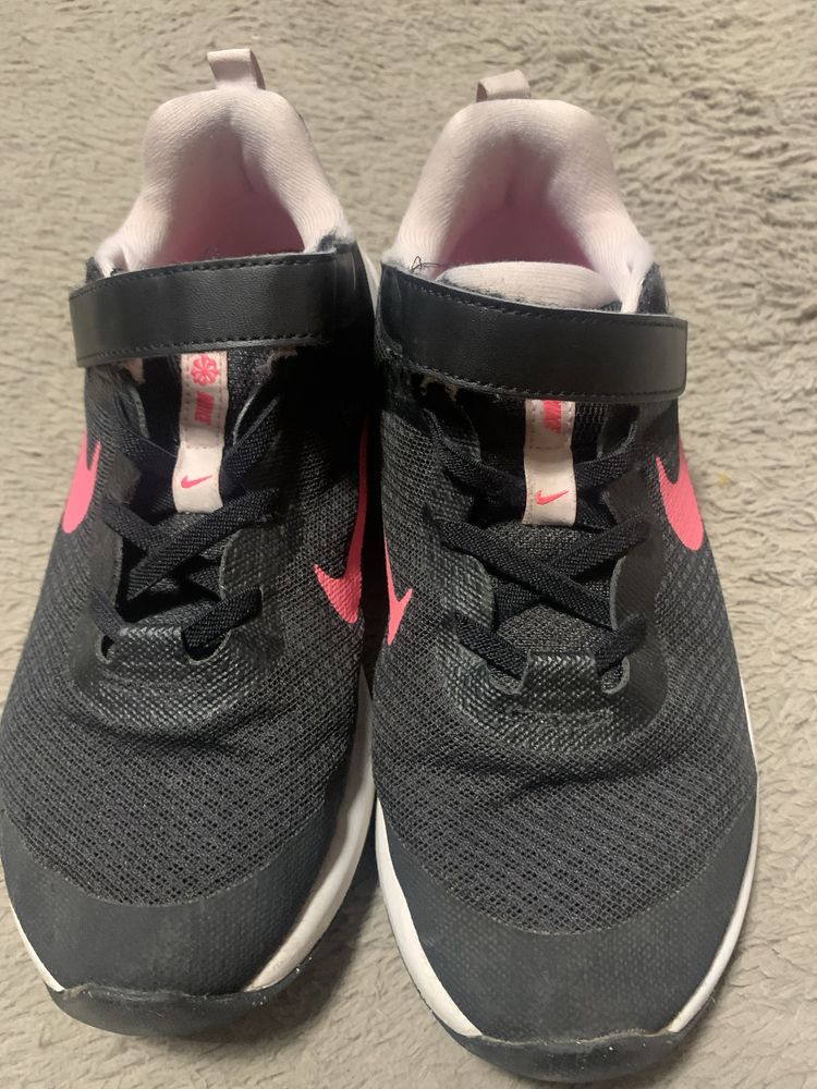 Маратонки Nike