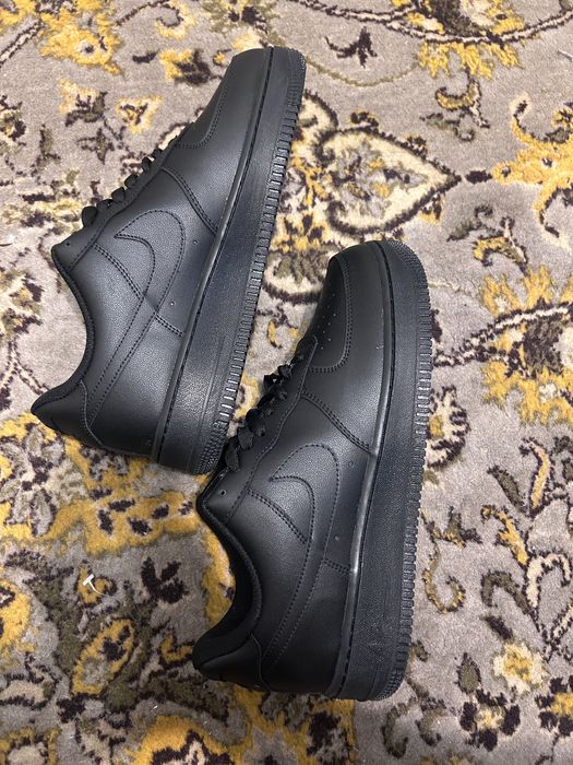 AF1 Triple Black