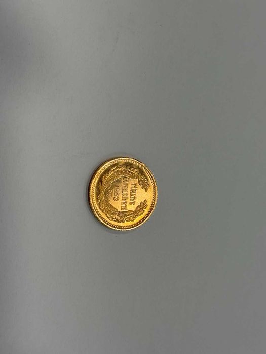 Златна монета 100 турски куруша „Ататюрк“ – 1923 г. Тегло: 7.21 грама