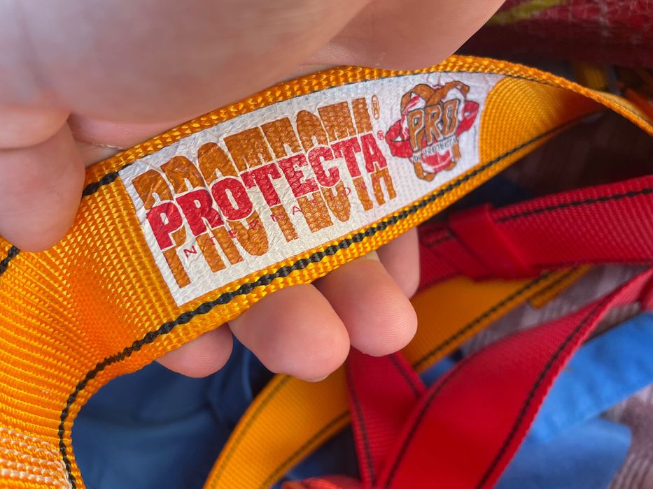 Protecta® ham de siguranță cu centură inclusă.