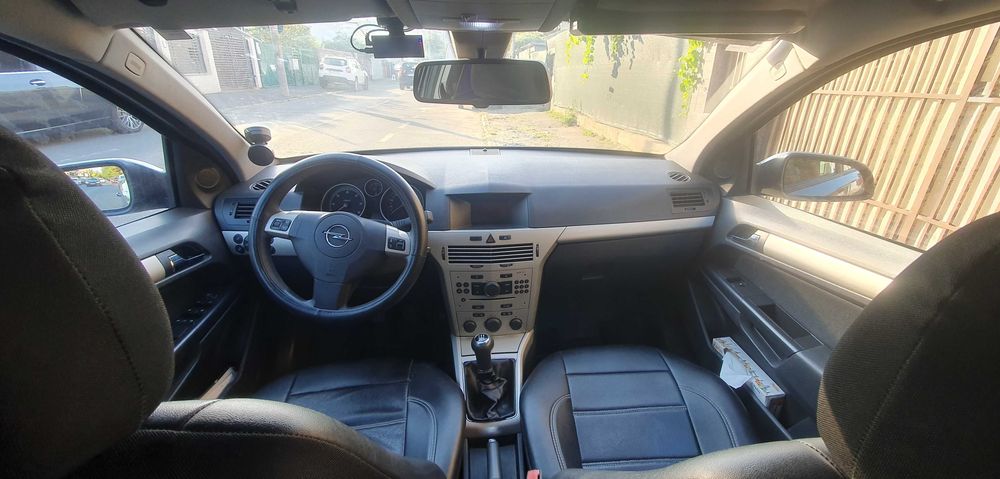 Vând Opel Astra H 1.7 CDTI