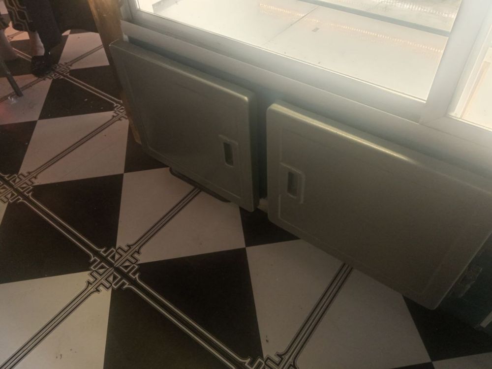 Холодильник Elektrosteel