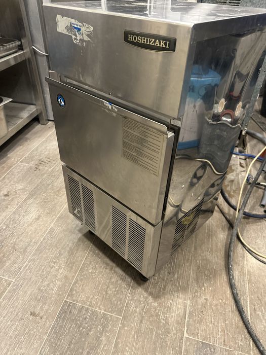 Ледогенератор 21кг на 24 часа