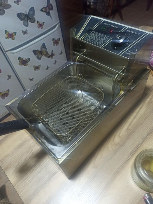 Фритюрница новая