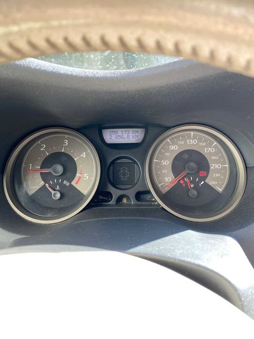 De vânzare Renault Megan 2
1500 euro, dar negociabil