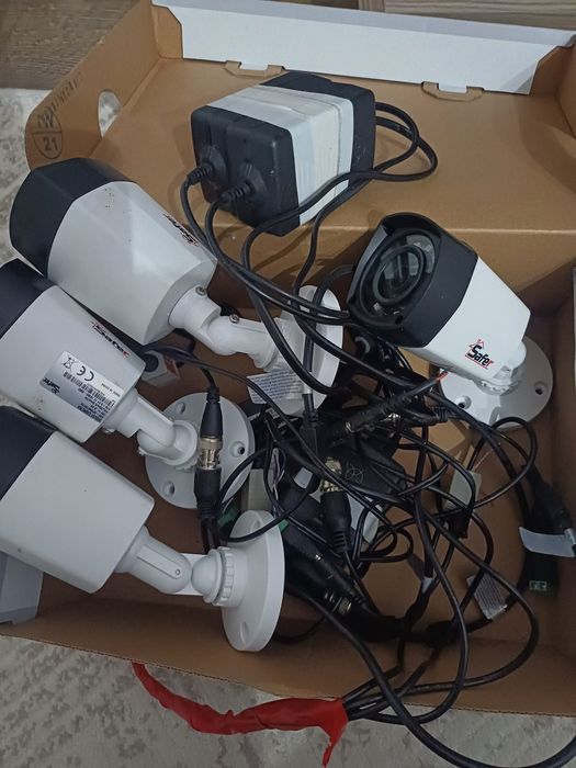 Dvr hikvision+4 camere