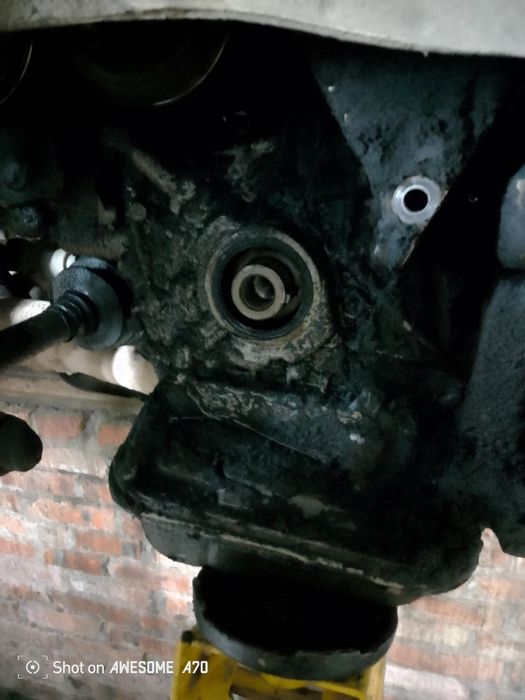 Har xil turdagi avtomobillarni mator xadovoy karobkalarini tuzatamiz