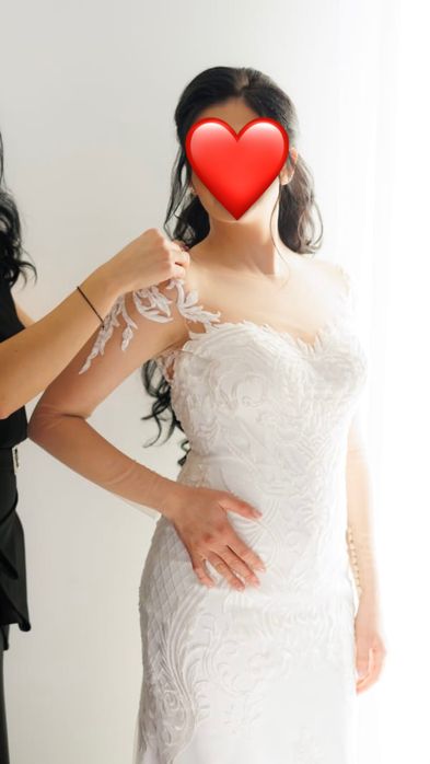 Vand rochie de mireasa