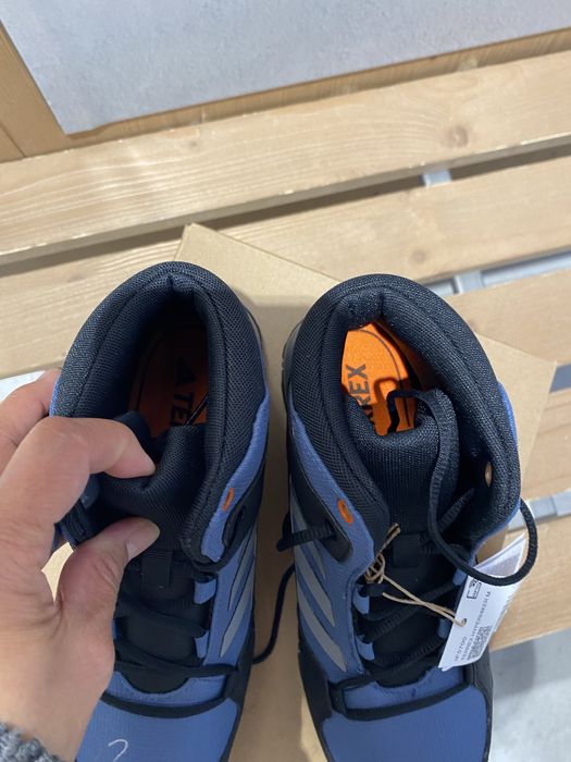 Adidas terrexl ghete  nou cu eticheta  marime 33
